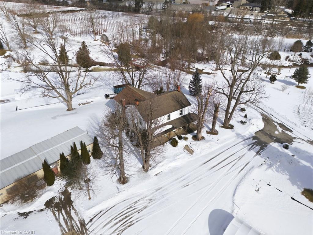 383 Parkside Drive Property Photo 12