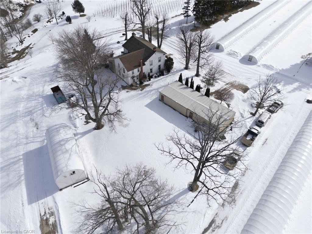 383 Parkside Drive Property Photo 14
