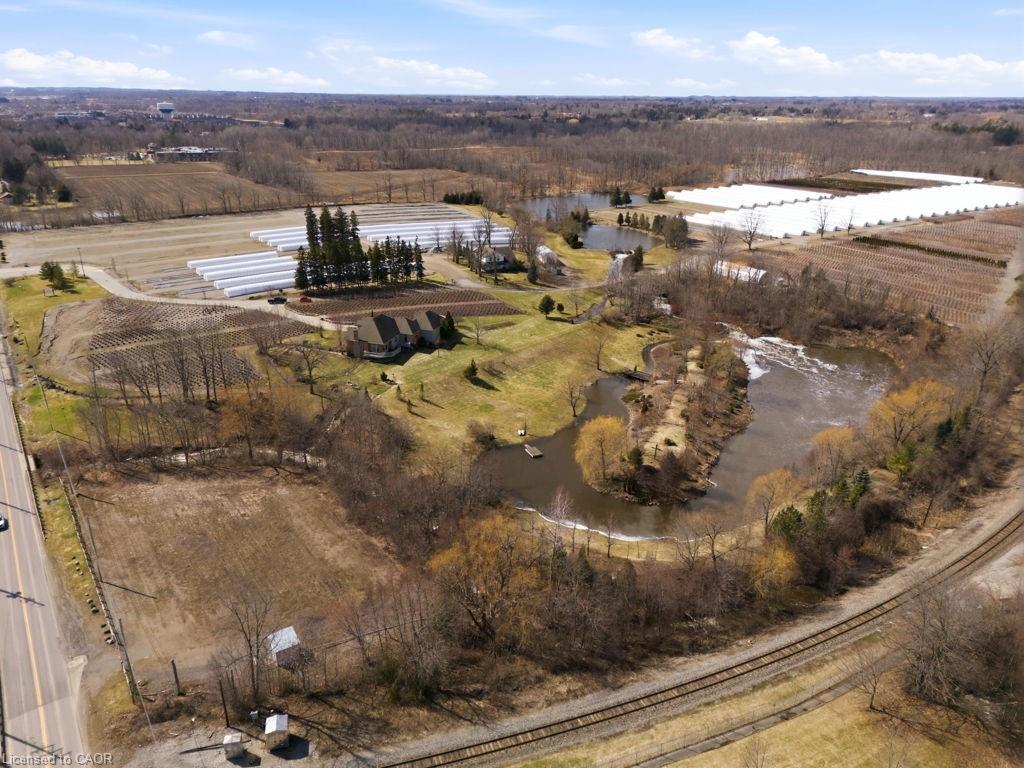 383 Parkside Drive Property Photo 29