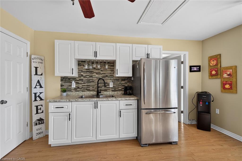 87 Lakeshore Road Property Photo 8