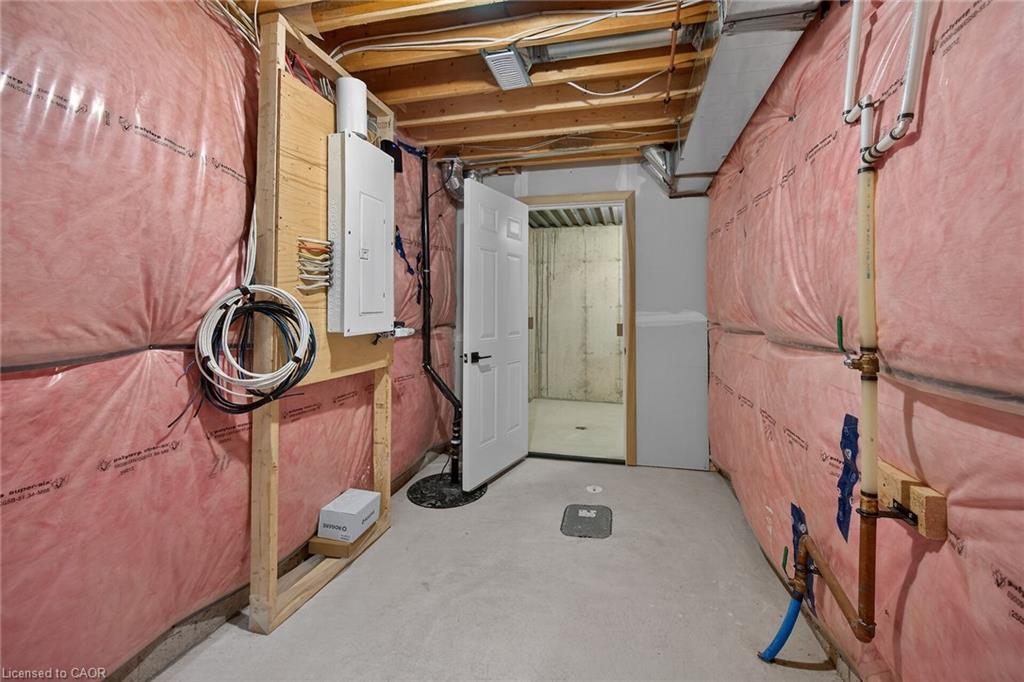 12 Shady Oaks Trail Property Photo 45