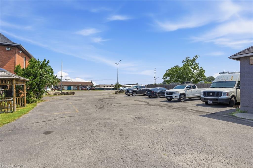 1360 Rymal Road E Property Photo 8