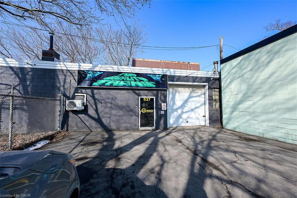 100 Stapleton Avenue Property Photo 7