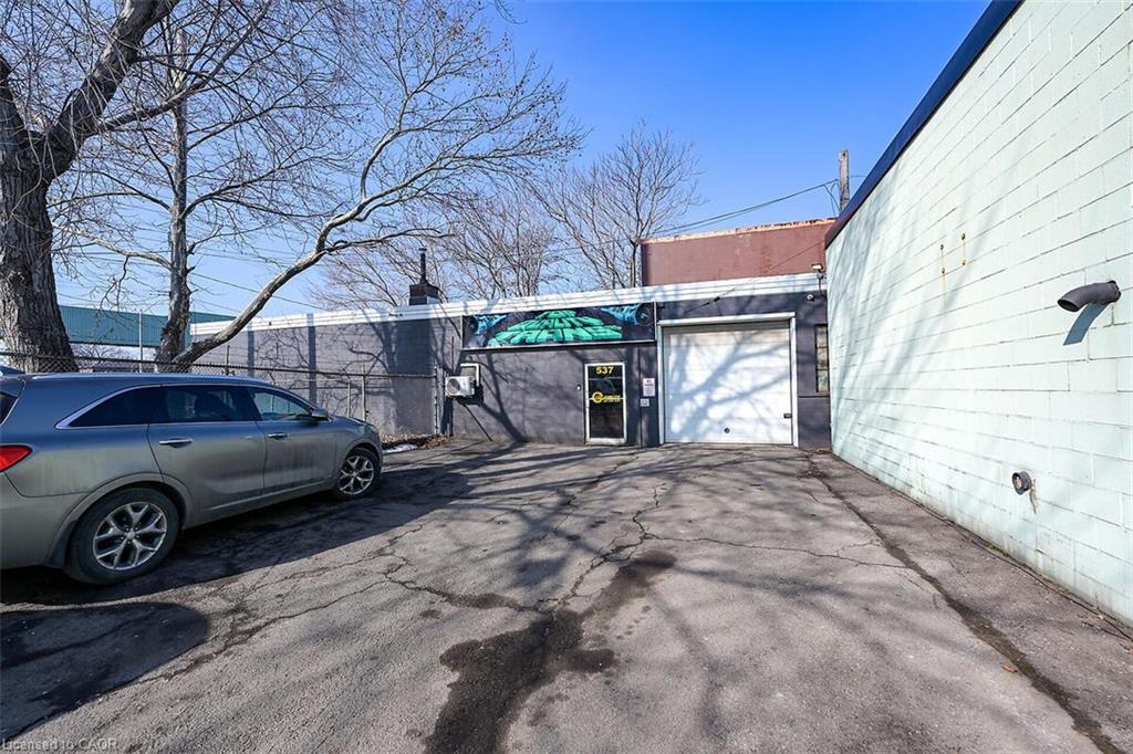 100 Stapleton Avenue Property Photo 10
