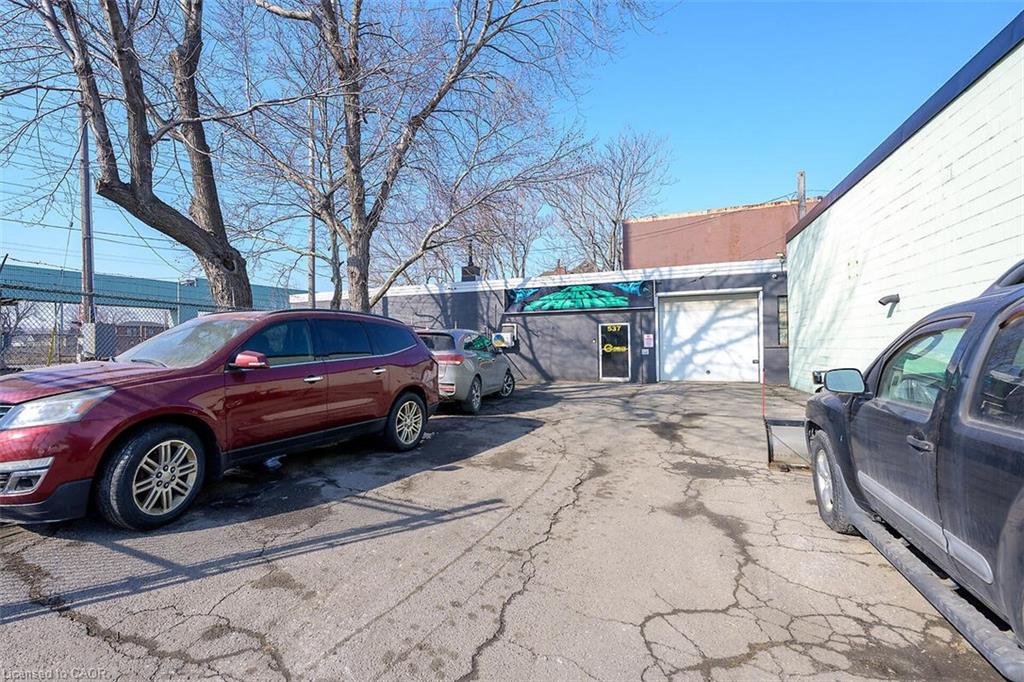 100 Stapleton Avenue Property Photo 13