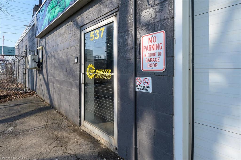 100 Stapleton Avenue Property Photo 15