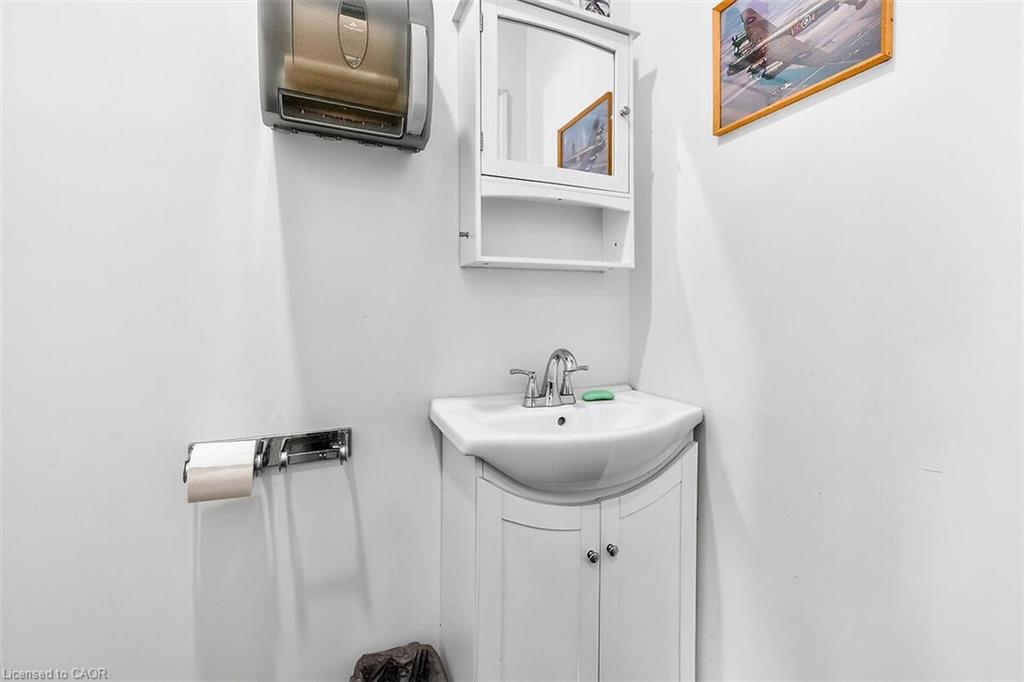 100 Stapleton Avenue Property Photo 19