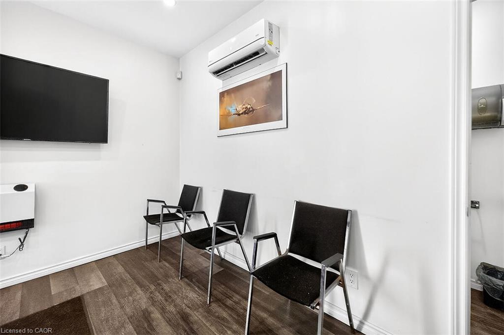 100 Stapleton Avenue Property Photo 20
