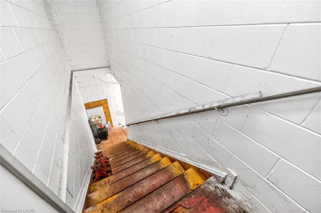 100 Stapleton Avenue Property Photo 35