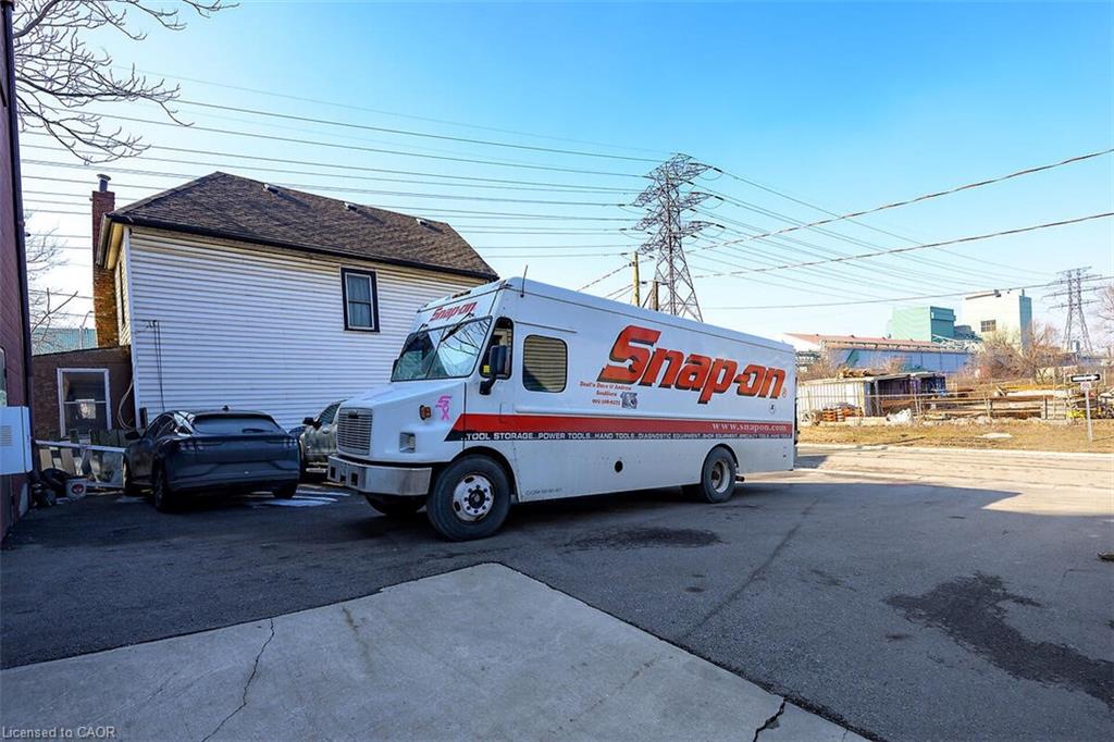 100 Stapleton Avenue Property Photo 40