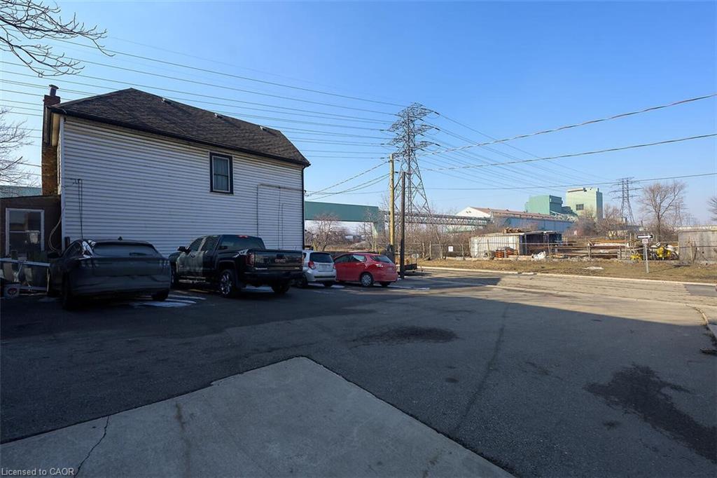 100 Stapleton Avenue Property Photo 44