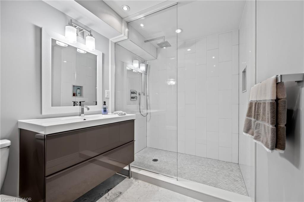 1 Brown Avenue Property Photo 33