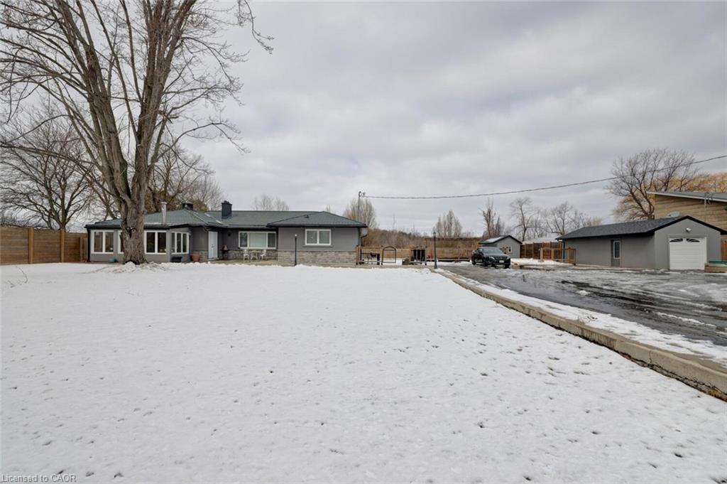 1181 Lower Base Line E Property Photo 11