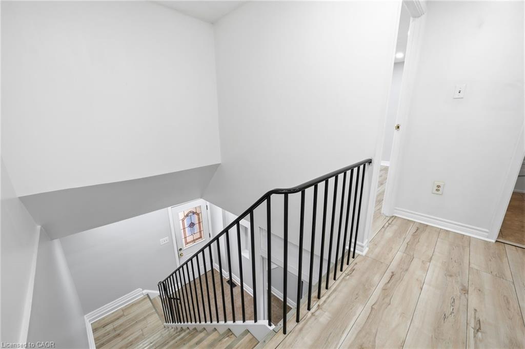 116-1538 Lancaster Drive Property Photo 21
