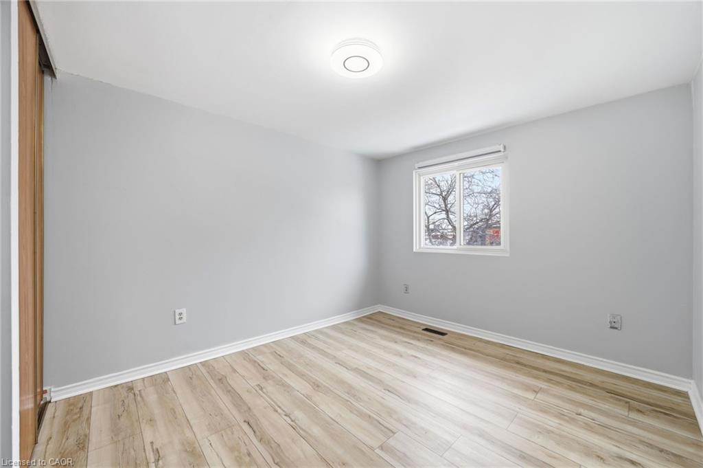 116-1538 Lancaster Drive Property Photo 28