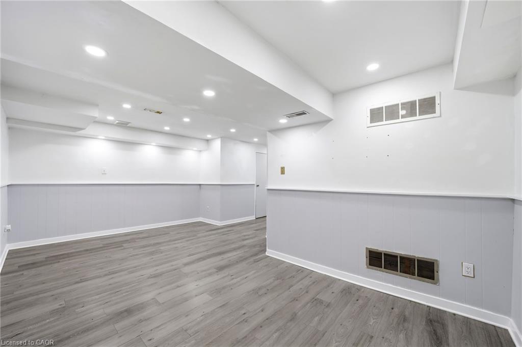 116-1538 Lancaster Drive Property Photo 39