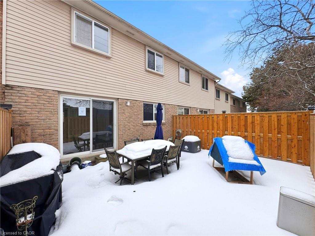 116-1538 Lancaster Drive Property Photo 41