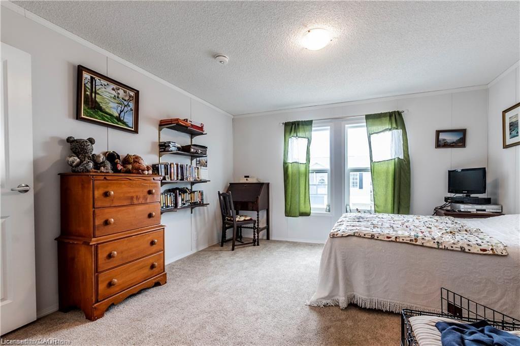 17 Bent Willow Court Property Photo 14