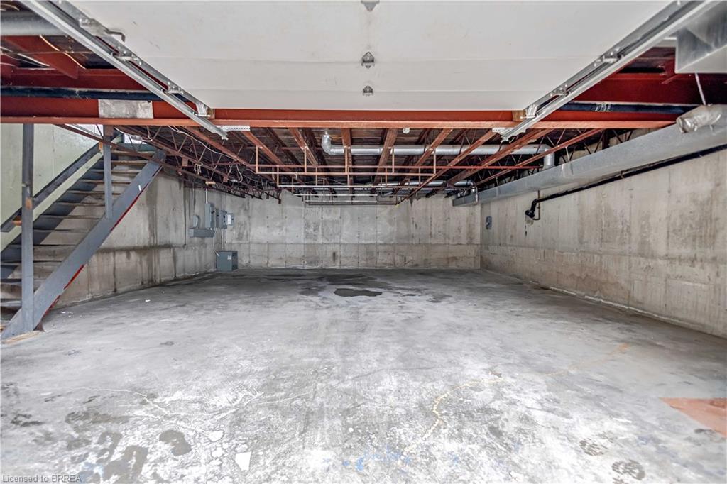 164 Charing Cross Street Property Photo 13