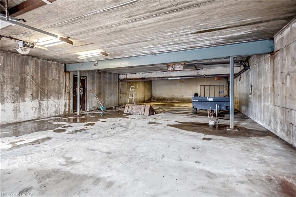 164 Charing Cross Street Property Photo 14