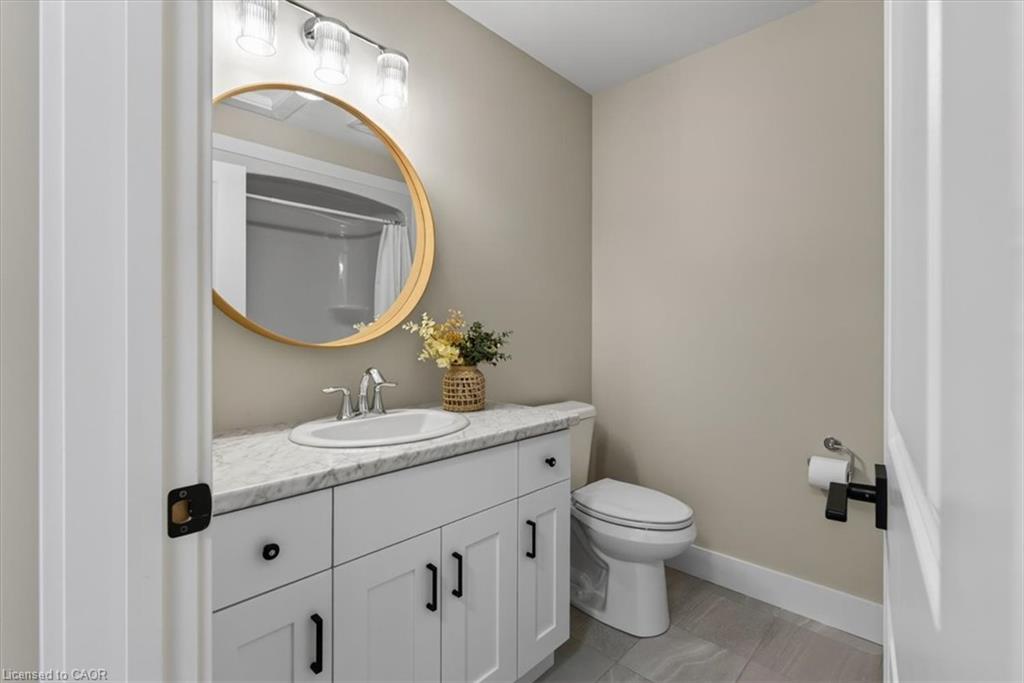7-744 Nelson Street W Property Photo 28