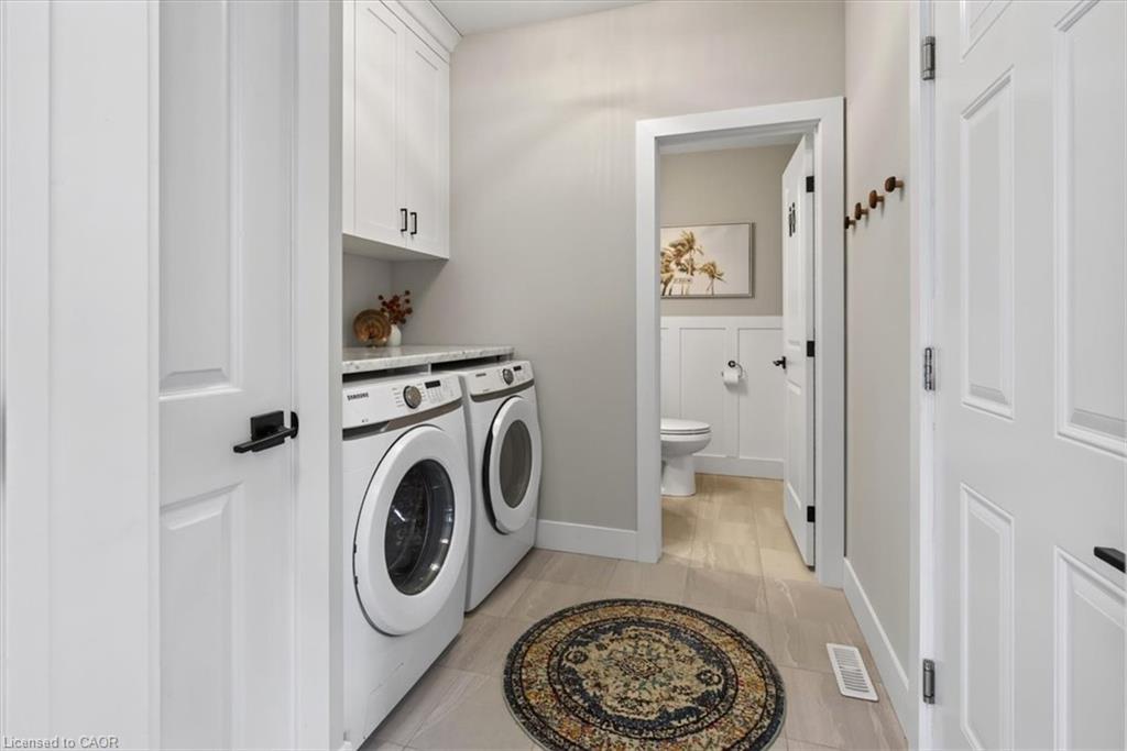 7-744 Nelson Street W Property Photo 34