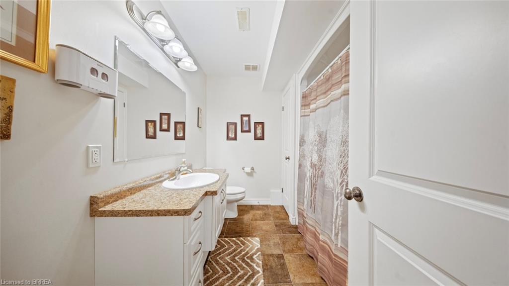 424 Lakeview Drive Property Photo 35