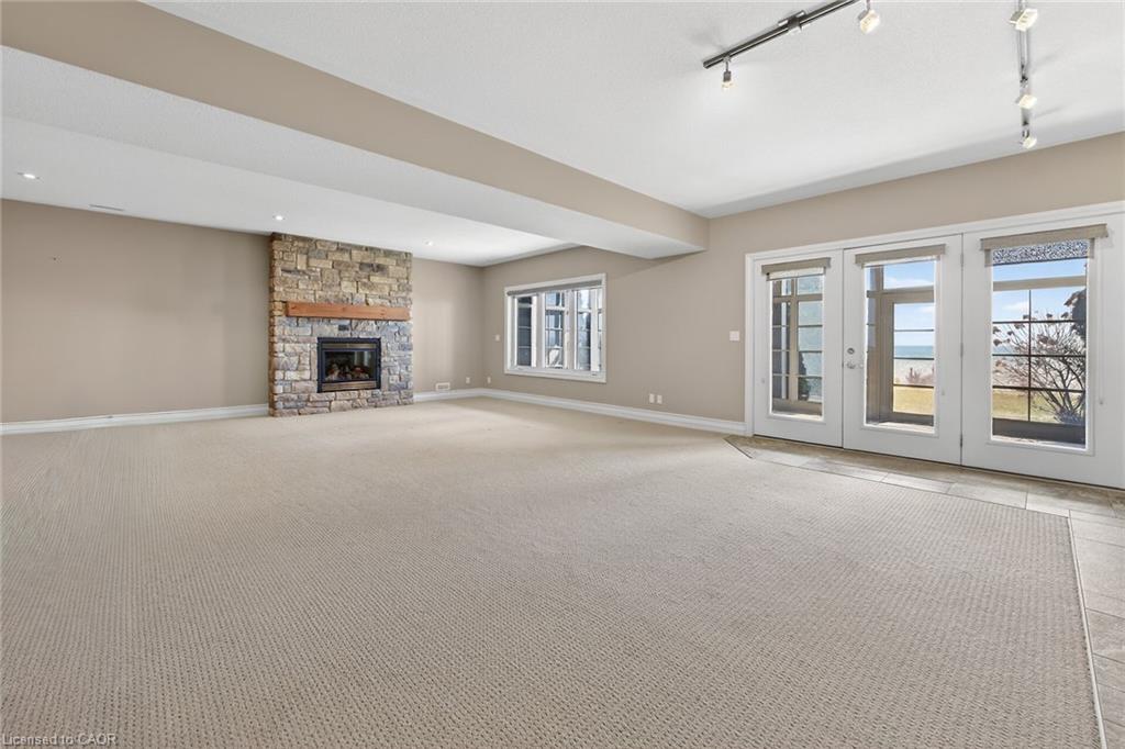 16-80 New Lakeshore Road Property Photo 30