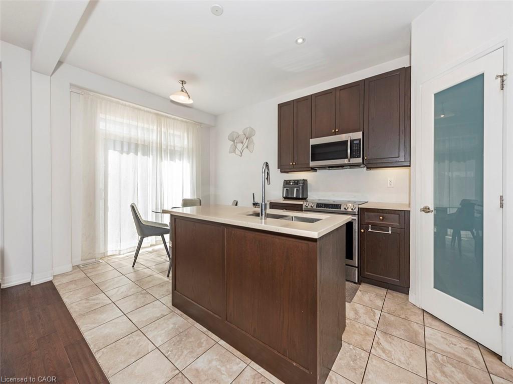 4076 Healing Street Property Photo 6