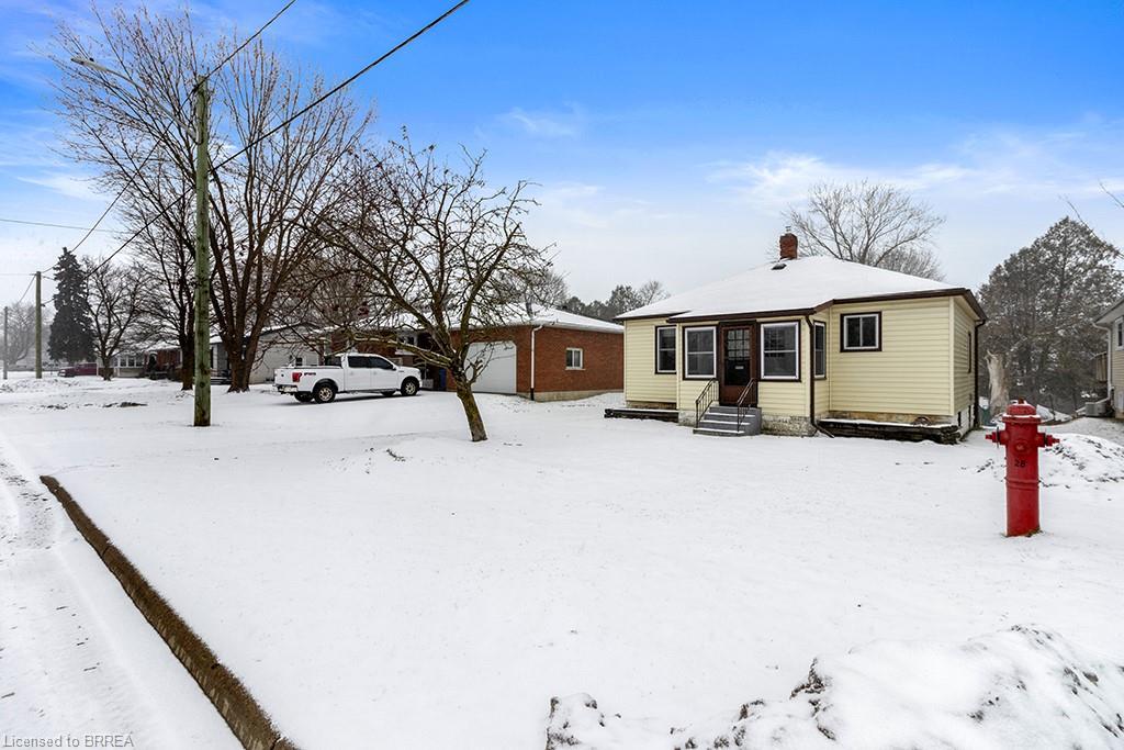626 13th Avenue Property Photo 3