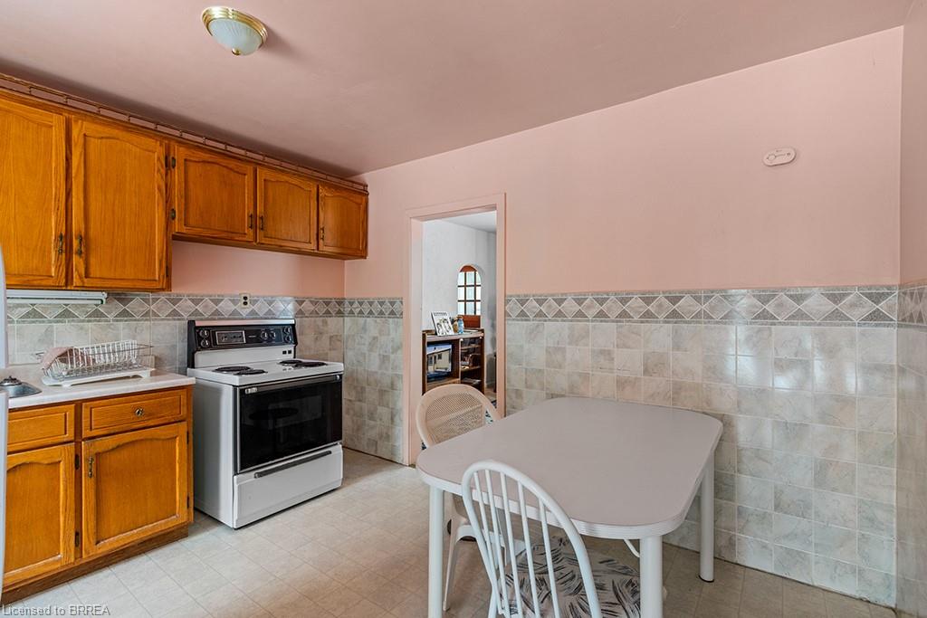 626 13th Avenue Property Photo 16