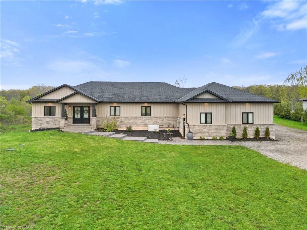 557 Burleigh Road N Property Photo 1