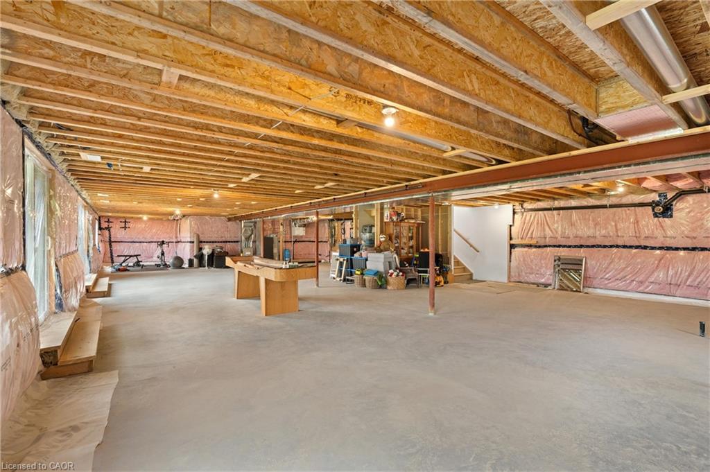 557 Burleigh Road N Property Photo 38