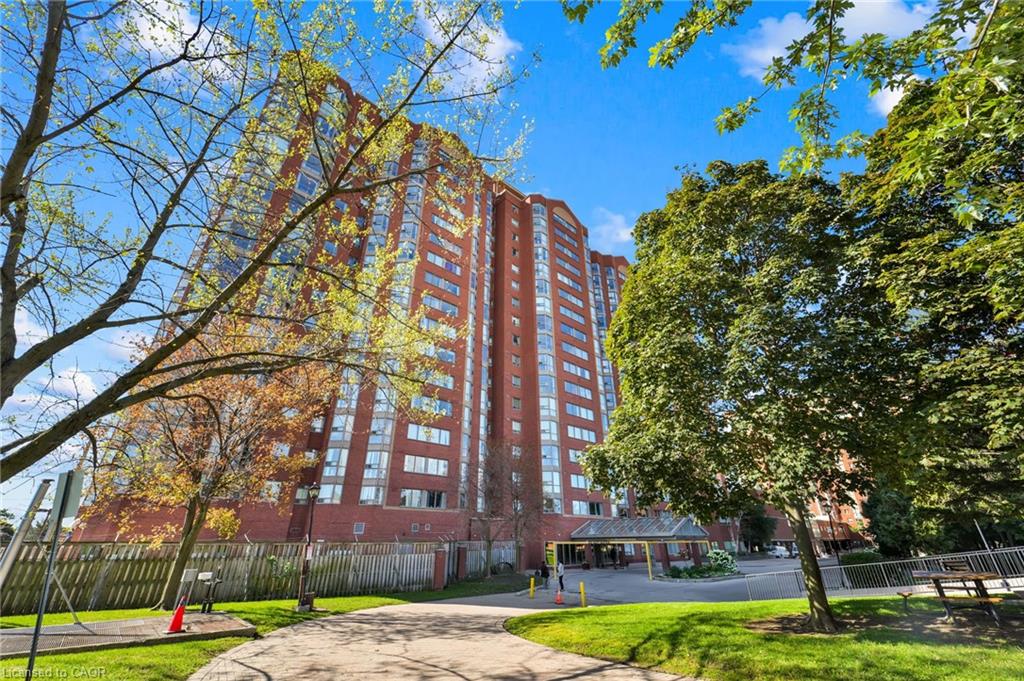 1510-2466 Eglinton Avenue E Property Photo 3