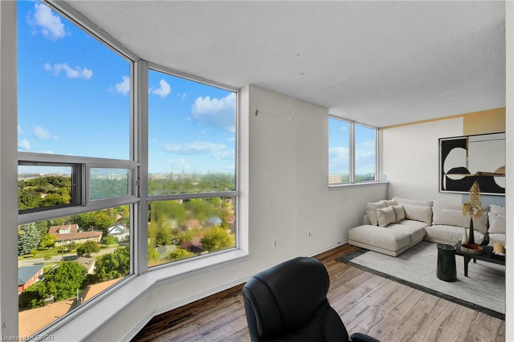 1510-2466 Eglinton Avenue E Property Photo 10