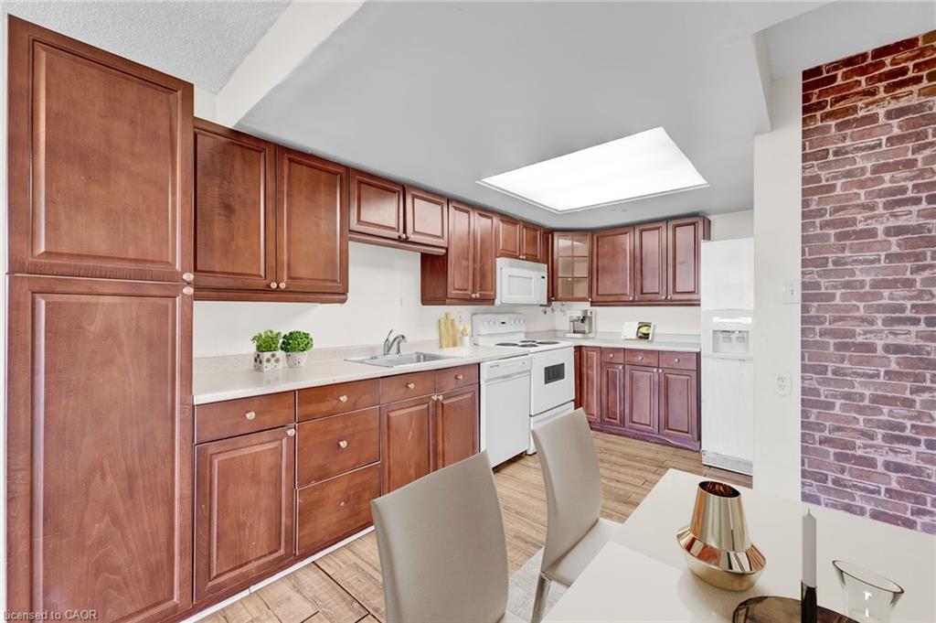 1510-2466 Eglinton Avenue E Property Photo 14