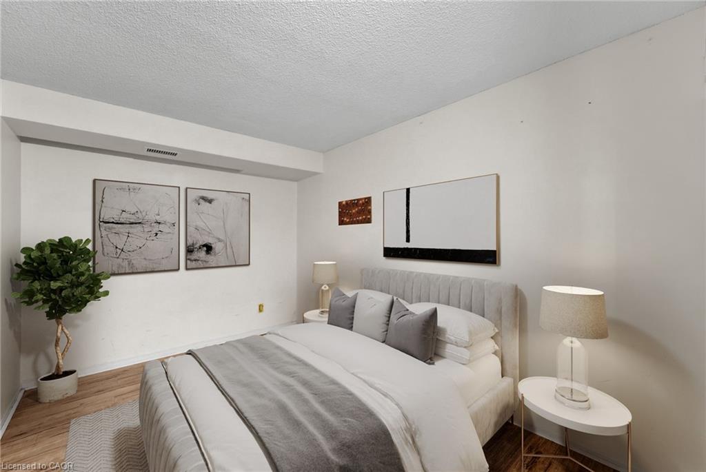 1510-2466 Eglinton Avenue E Property Photo 17