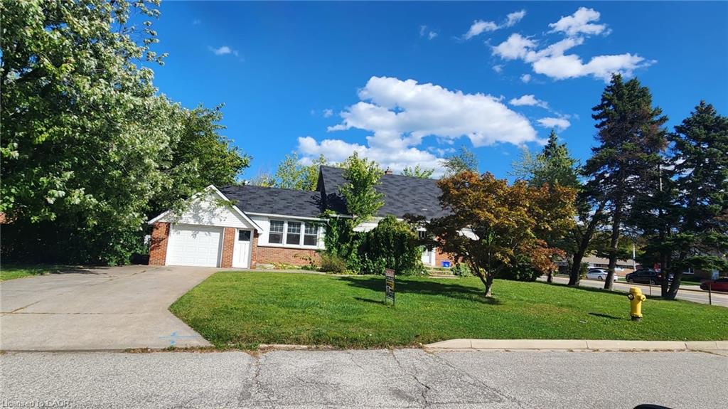 486 Matthew Brady Avenue Property Photo 4