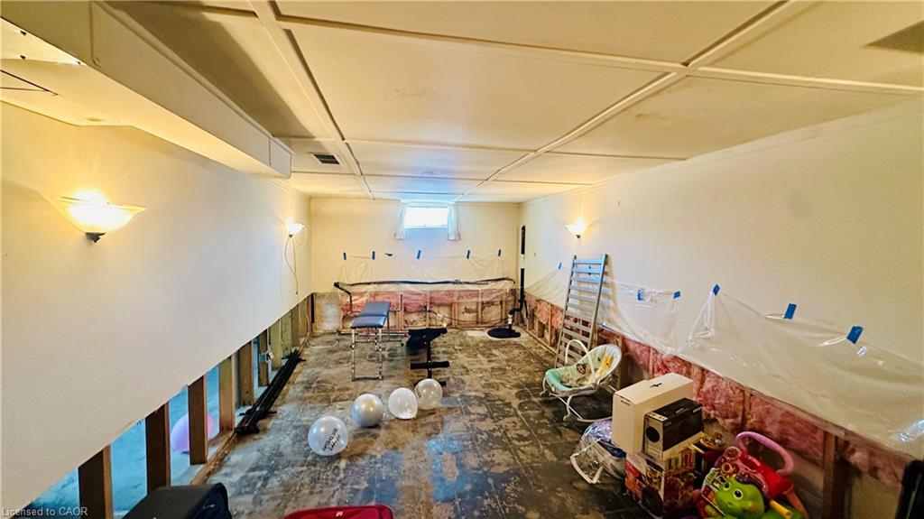 486 Matthew Brady Avenue Property Photo 14