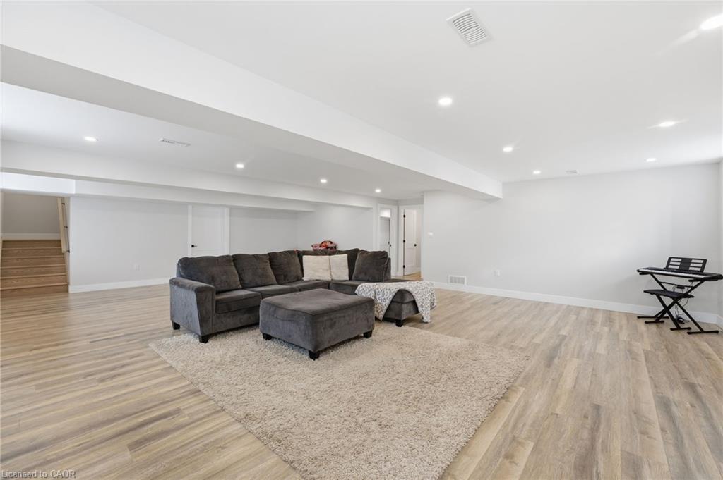 48 Rebecca Drive Property Photo 20