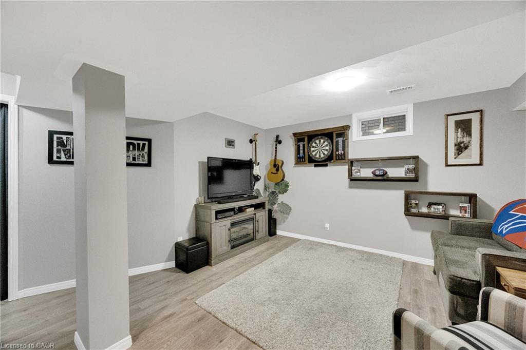 18 Kara Lane Property Photo 33
