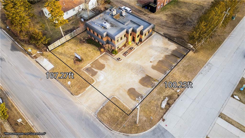 2695 Hamilton Road Property Photo 3