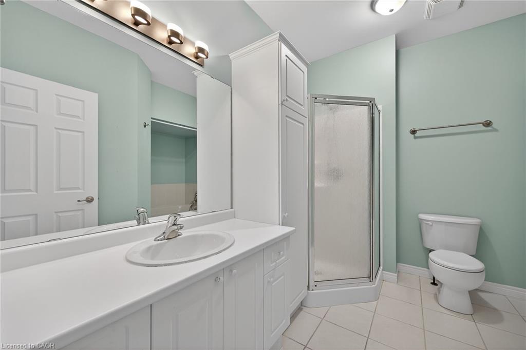 76 Abbotsford Trail Property Photo 20
