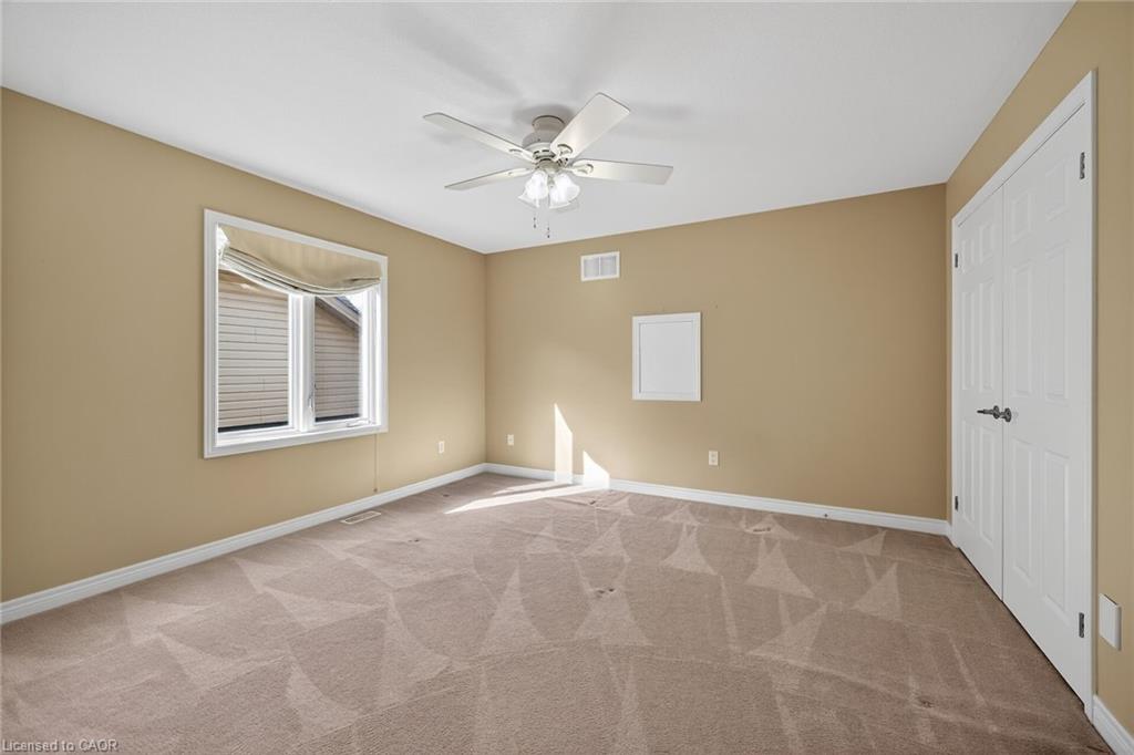 76 Abbotsford Trail Property Photo 25