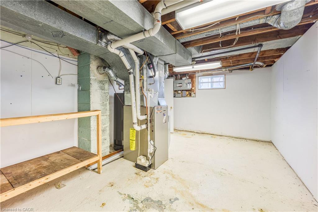 855 Exmouth Street Property Photo 31
