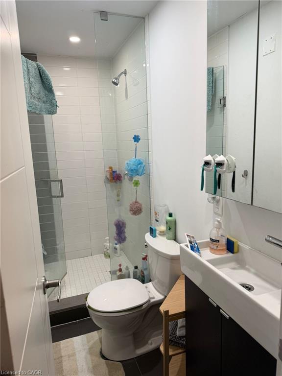 1415 Gerrard Street E Property Photo 14