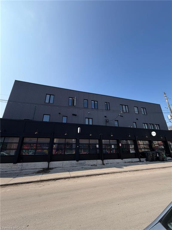 1415 Gerrard Street E Property Photo 27
