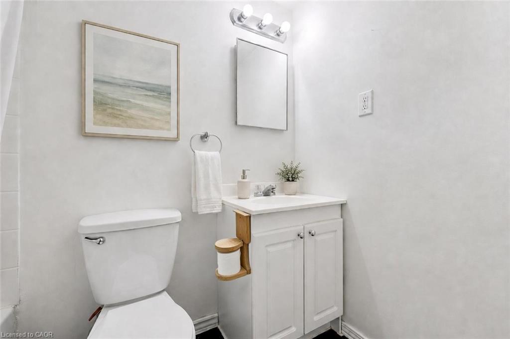307-91 Conroy Crescent Property Photo 7