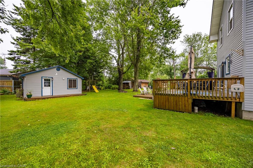 306 Cedar Drive Property Photo 3