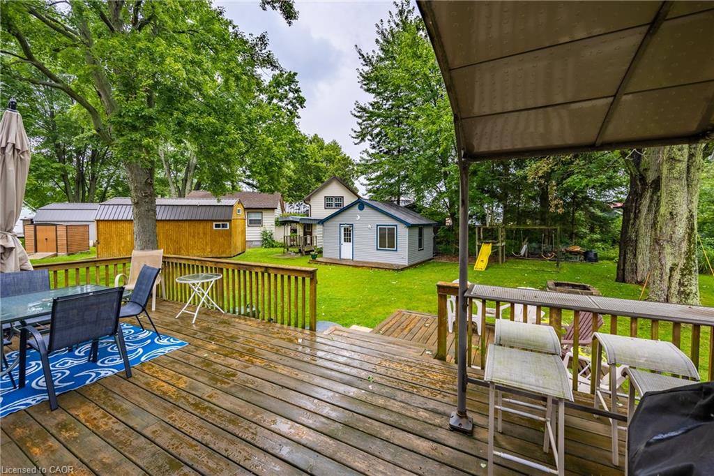 306 Cedar Drive Property Photo 8
